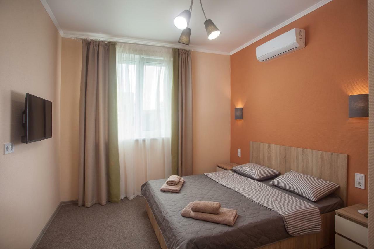 Fanfan Hotel Odessa Buitenkant foto